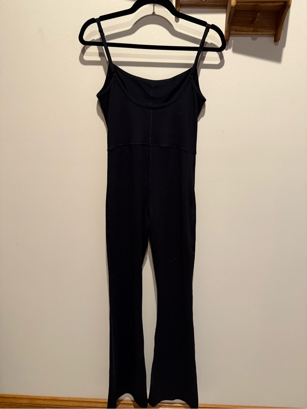 Quinsen Black Stretch Spaghetti-Strap Jumpsuit - Women's 10M